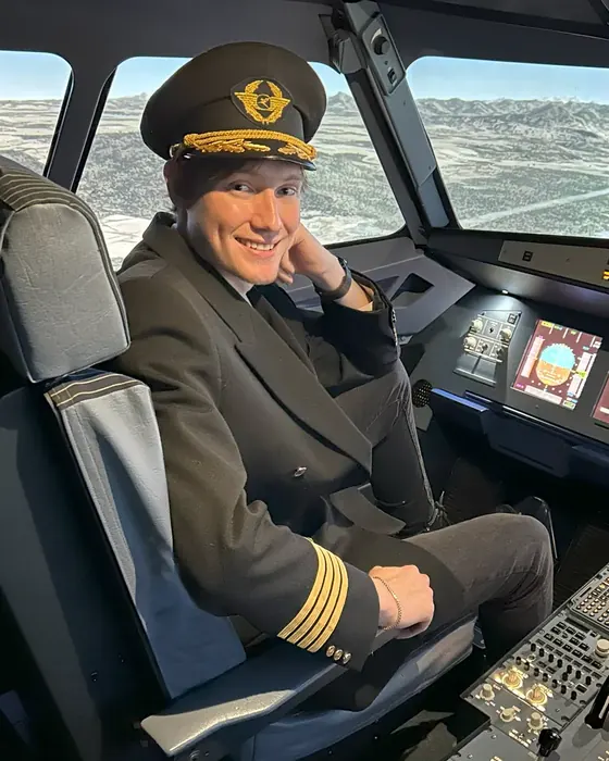 Aleksandr Romanov: Training to be a pilot