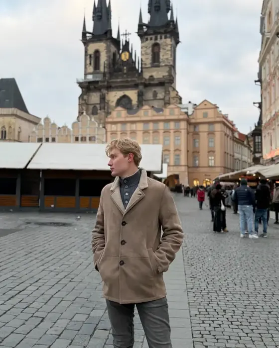 Aleksandr Romanov: Prague